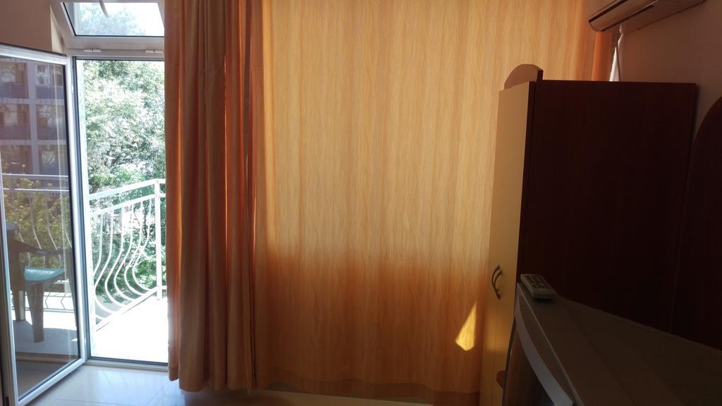 Guest House Paskal Солнечный берег Экстерьер фото